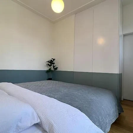 Διαμέρισμα Stylish 2bd Escape - In Center *